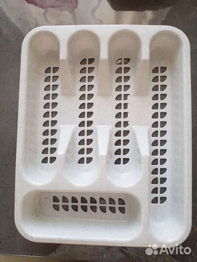 Лоток для столовых приборов