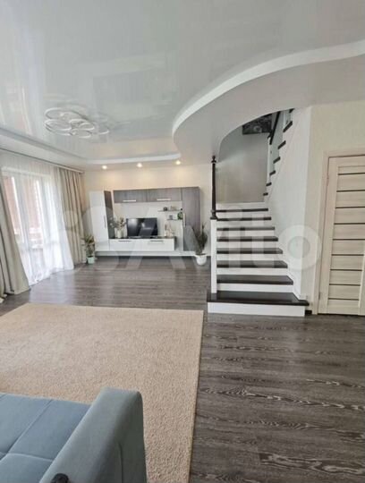 Таунхаус 134 м² на участке 4 сот.