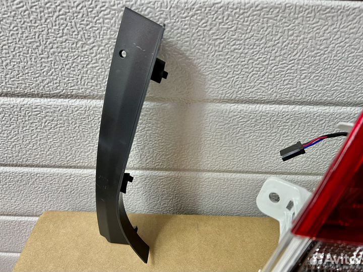 Фонарь задний правый skoda octavia a7 2017-2020г