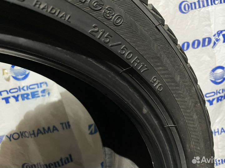 Yokohama Ice Guard IG30 215/50 R17