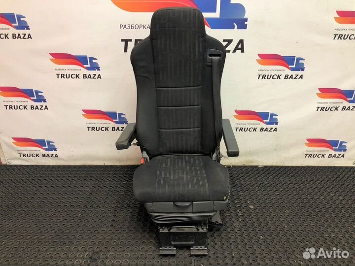 Сиденье водительское пневматическое