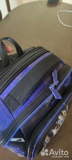 Школьный рюкзак