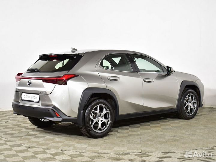 Lexus UX 2.0 CVT, 2019, 16 100 км