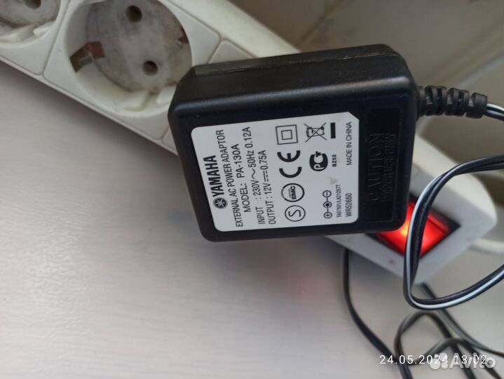 Синтезатор yamaha psr r200