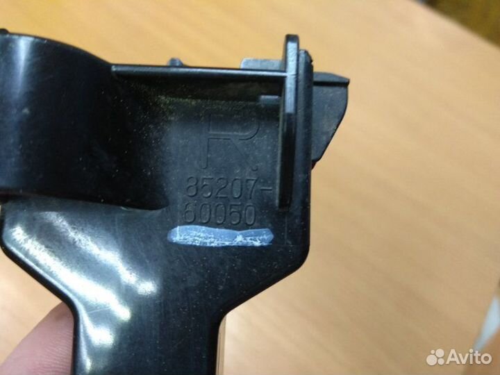 Форсунка омывателя фар Lexus Gx460 2009-H.b