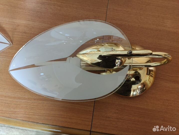 Люстра лепестки