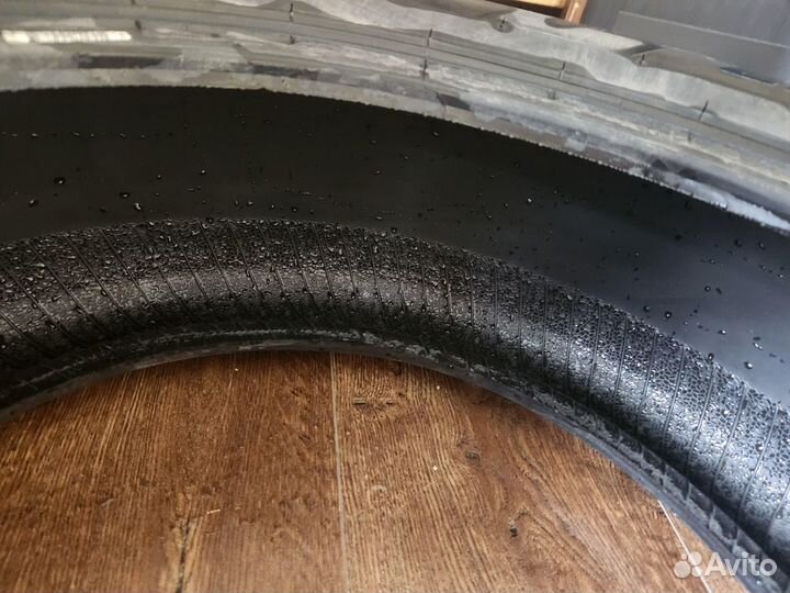 Pirelli Ice Zero 215/55 R17 98T