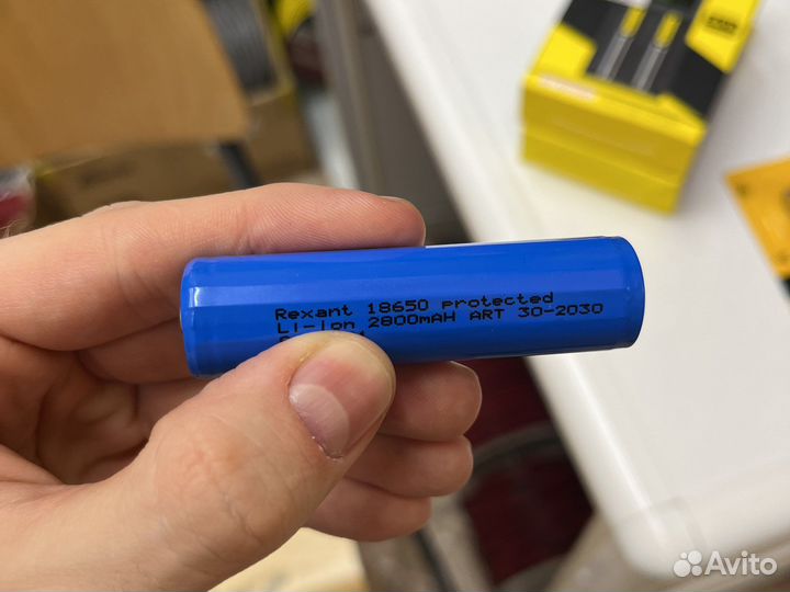 Аккумулятор 18650 2800мАч 3.7В Rexant с защитой