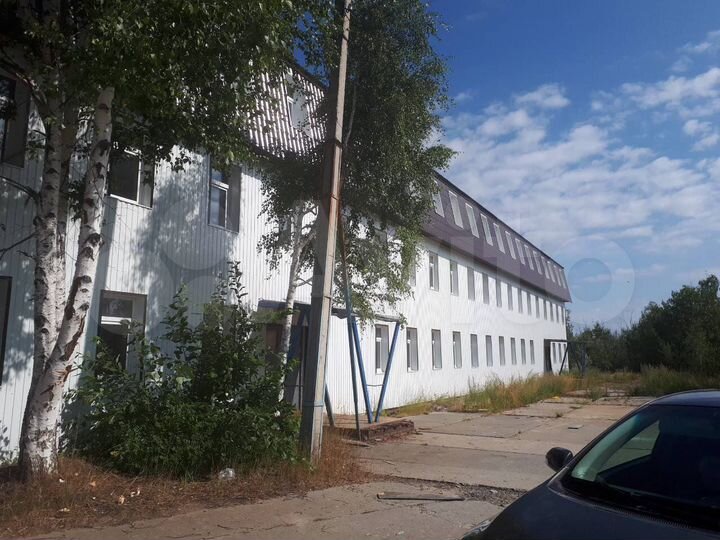 Дом 1500 м² на участке 30 сот.