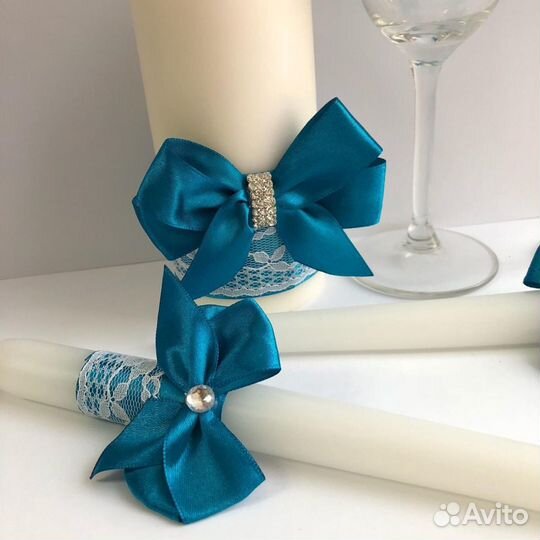 Свадебные свечи и бокалы