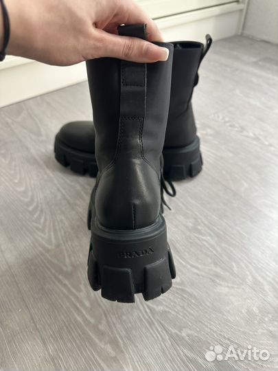 Ботинки осенние