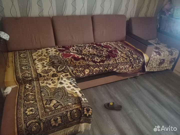 Угловой диван бу