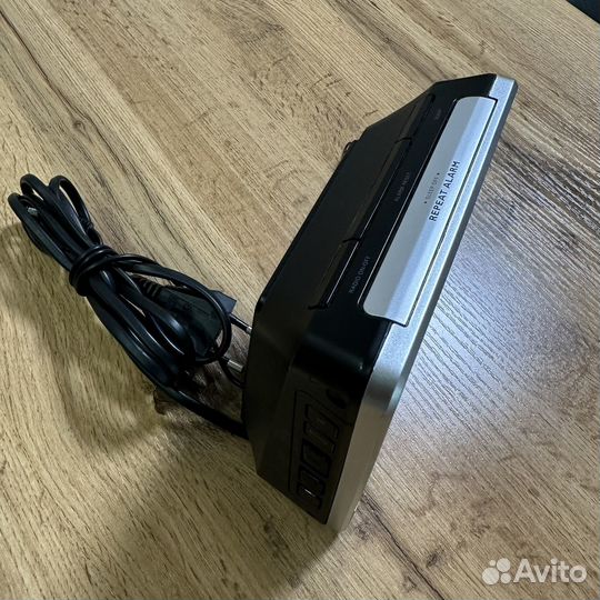 Радиочасы Philips AJ3231/12