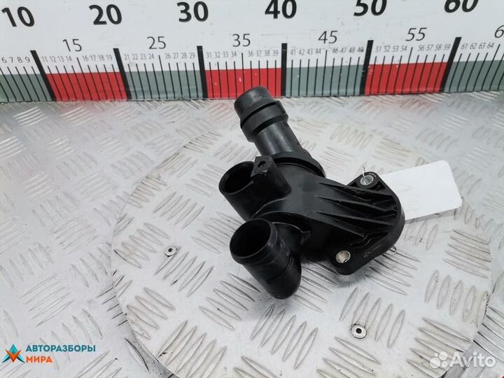 Корпус термостата Audi A4 B6 2005 06D121111G