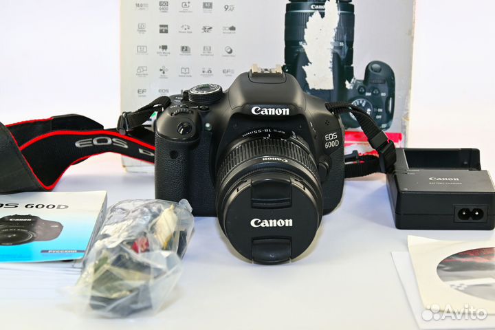 Canon EOS 600D/T3i 18.0MP цифрозеркалка Kit 18-55