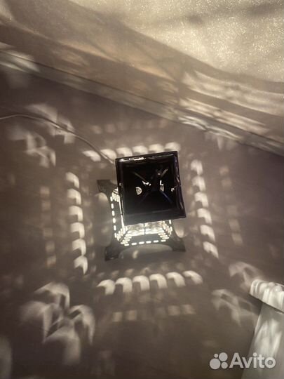 Эйфелева башня светильник