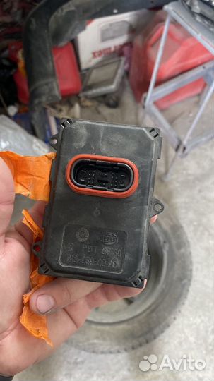 Блок управления Фарой 8U0 941 329 фольцваген тигуа