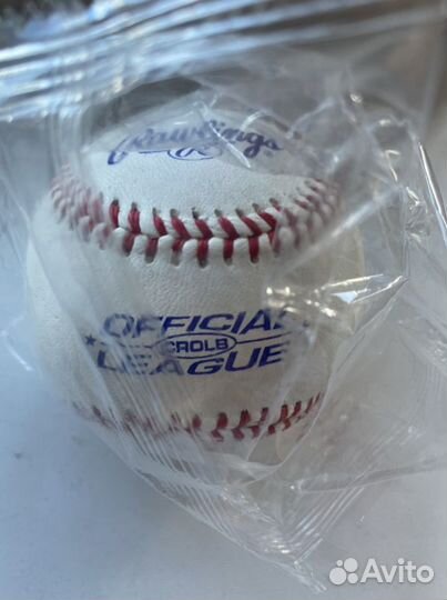 Бейсбольный мяч