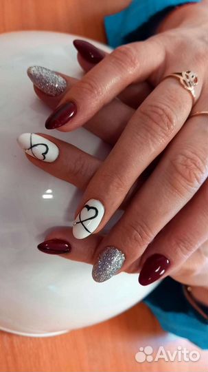 Маникюр