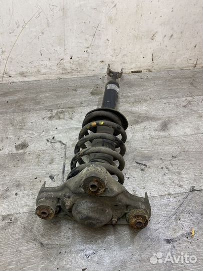 Амортизатор передний правый Audi A6