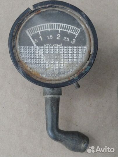 Манометр для шин СССР. 1980г. лопнул корпус