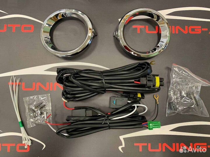 Противотуманные фары Toyota Noah (R80 ) N3870