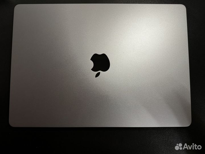 Macbook air 15 m2 8 256