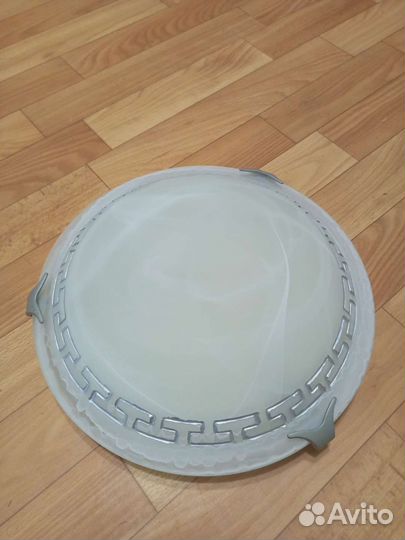 Плафон в прихожую