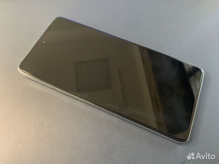 TECNO Camon 20, 8/256 ГБ