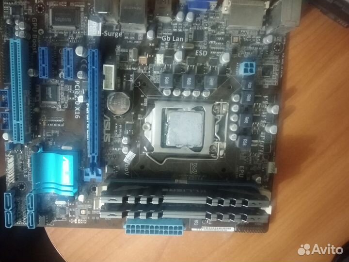 Материнская плата