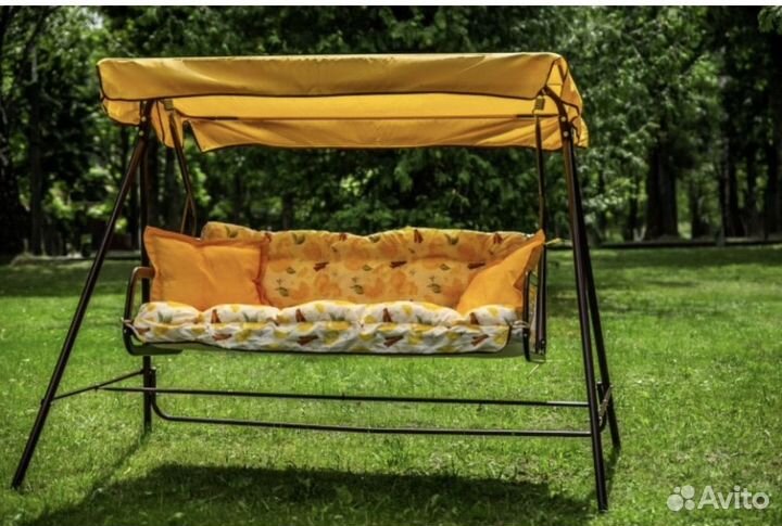 Садовые качели новые