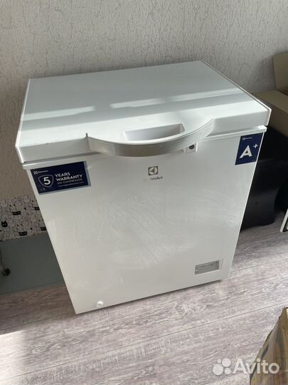 Морозильный ларь Electrolux