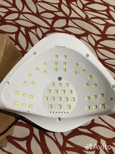 Уф лампа для ногтей