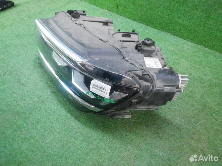 Фара левая Volkswagen Tiguan