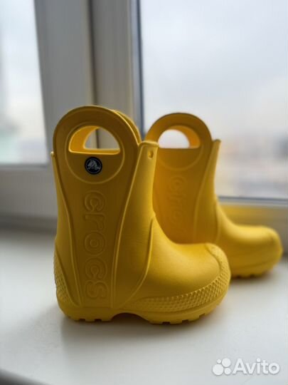 Резиновые сапоги crocs