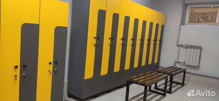 Шкафы и лавки для раздевалки