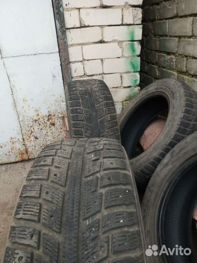 Kumho I'Zen KW22 205/60 R16