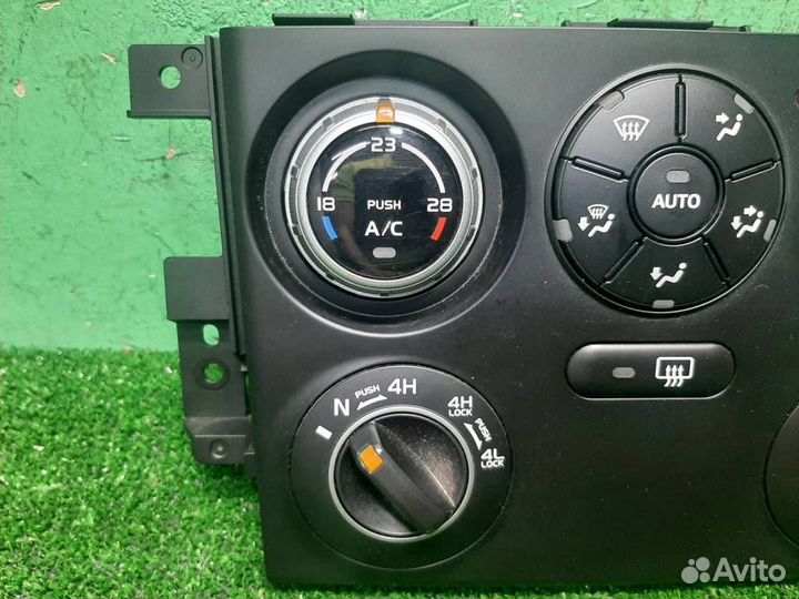 Панель управления отопителя Suzuki Grand Vitara 2
