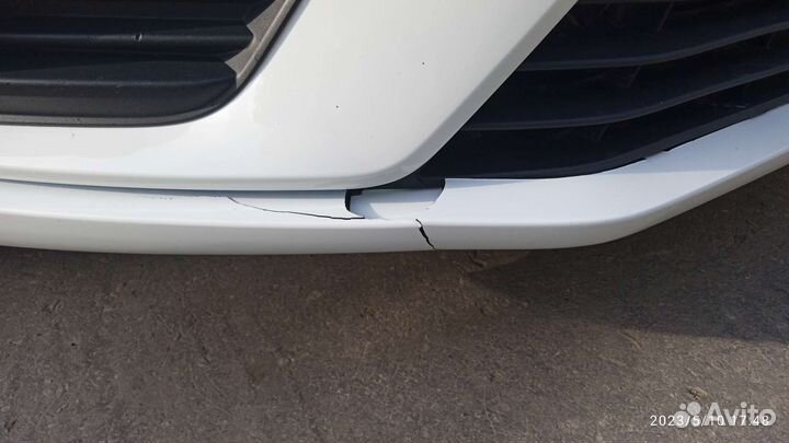 Бампер на renault logan