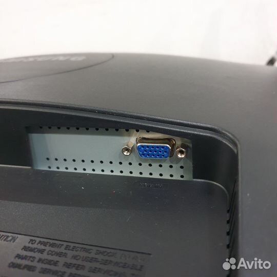 ЖК монитор 19