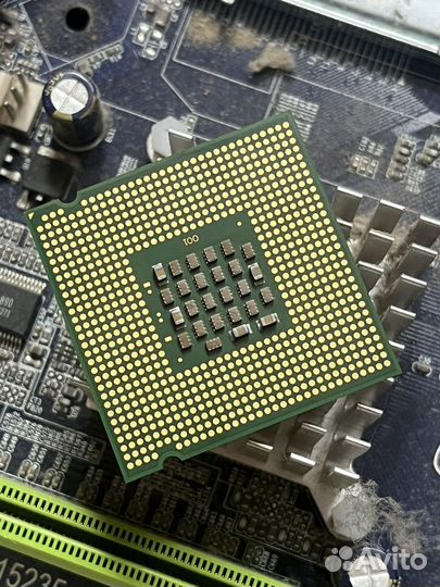 Процессор Intel Pentium 4 517 Sl8Zy