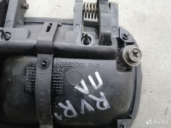 Ручка двери передней левая для Mitsubishi RVR 1