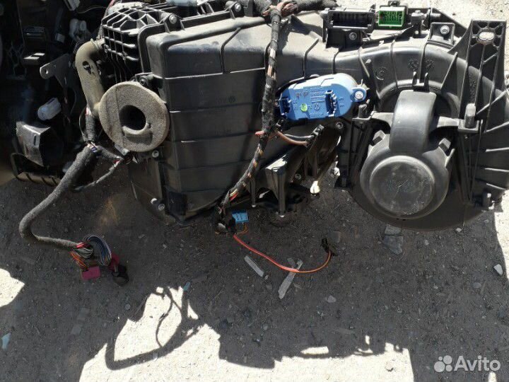 Отопитель в сборе Touareg без радиатора печки