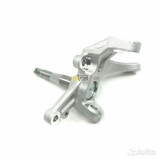 Правый поворотный кулак Yamaha 18P-23502-00-00