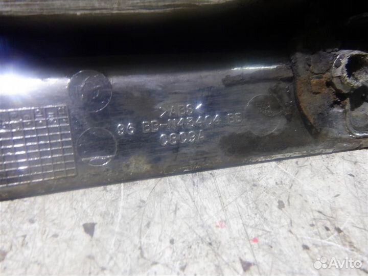 Накладка крышки багажника Форд Мондео 2