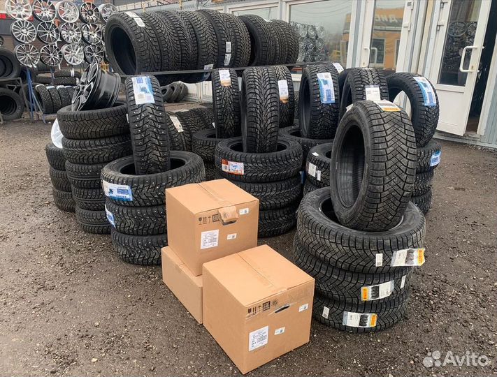 Ikon Tyres Nordman 7 SUV 245/70 R16