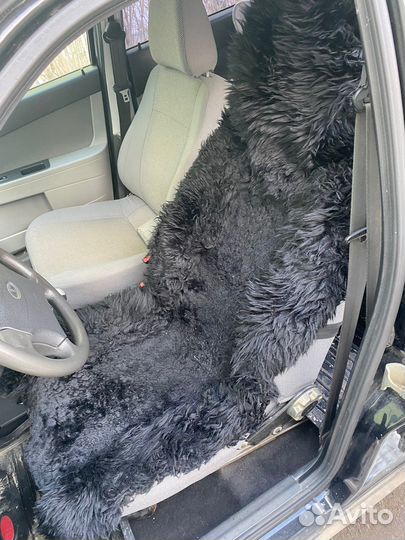 Накидка на сиденье из натурального меха senator