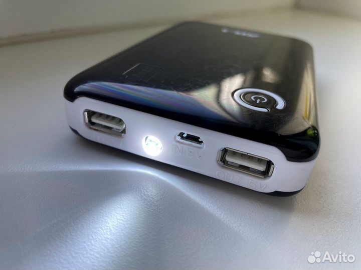 Powerbank c фонариком и 4* 18650 аккумуляторах