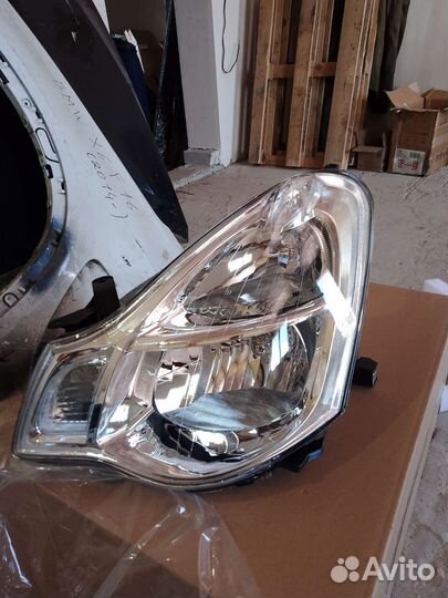 Левая фара nissan almera g15 новая