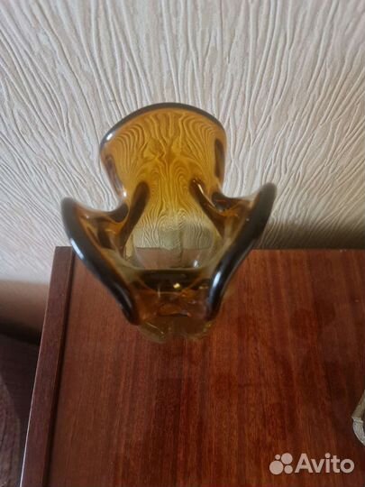 Ваза для цветов СССР из цветного стекла